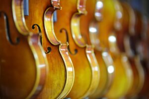 violins