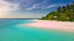 dream beach holiday while travelling on a budget dream beach holiday while travelling on a budget