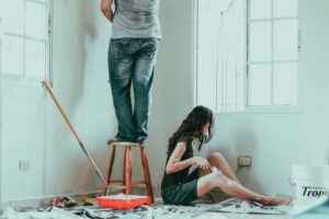 a couple painting house interiors a couple painting house interiors